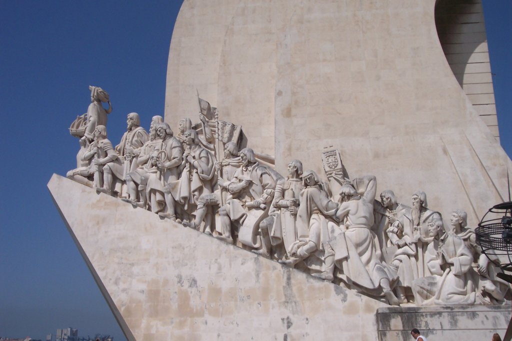 monumenttothediscoveries.jpg
