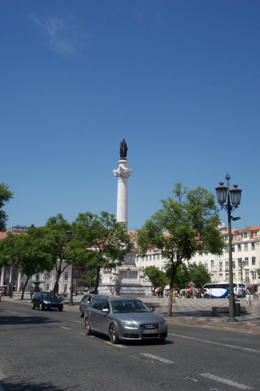rossiosquare.jpg