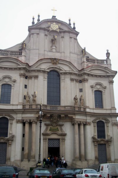 frontofstnicholas.jpg