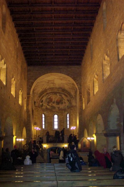 interiorofstgeorgesbasilica.jpg